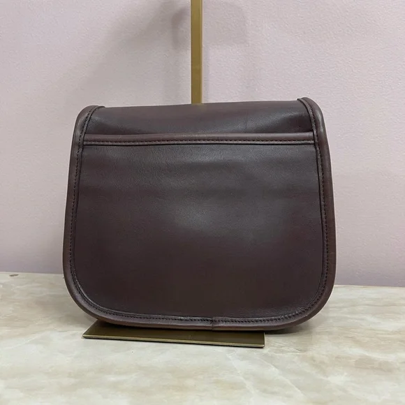 Vintage Coach legacy small flap